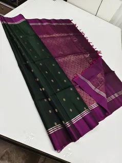 unique-collection-02909-m