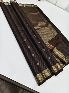 unique-collection-02944-b