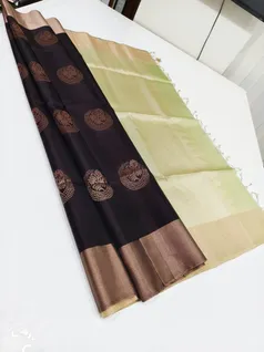 unique-collection-02977-m