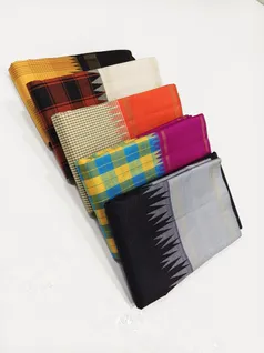 pure-kanchipuram-silk-sarees-handwoven-with-pure-jari-korvai-collection-with-silk-mark-03103-a