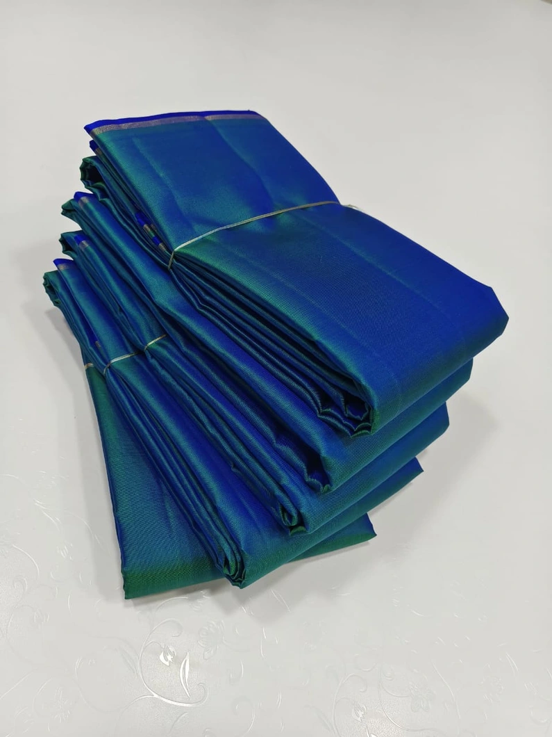 unique-collection-03107-a