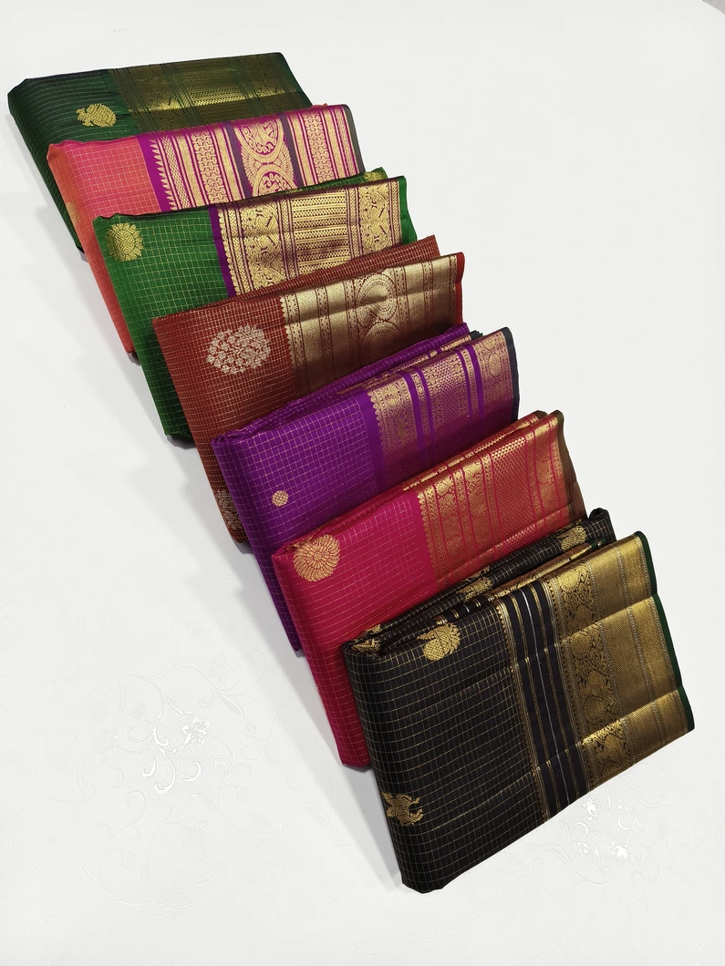 vairaoosi-exclusive-bridal-sarees-collection-03132-a