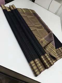 unique-collection-03168-g