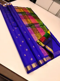 unique-collection-03318-c