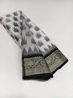 unique-collection-03361-b