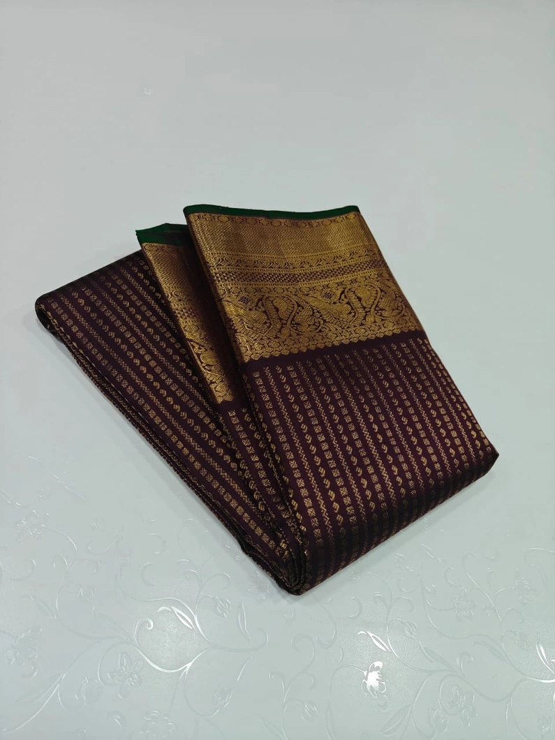 exclusive-pattern-03426-a