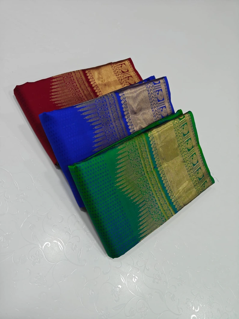 unique-collection-03444-a