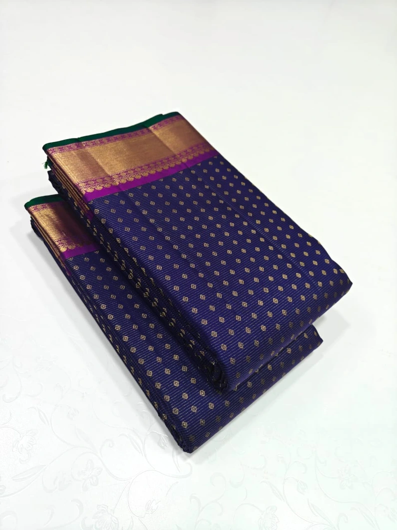 exclusive-bridal-sarees-03449-a