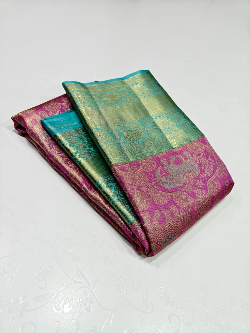 exclusive-bridal-sarees-03458-a