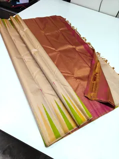 8-kol-temple-sarees-collection-03466-c