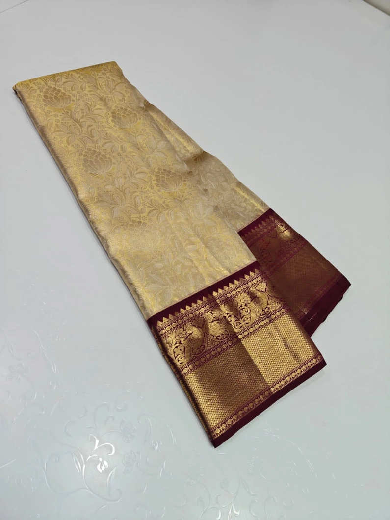 exclusive-bridal-sarees-03497-a