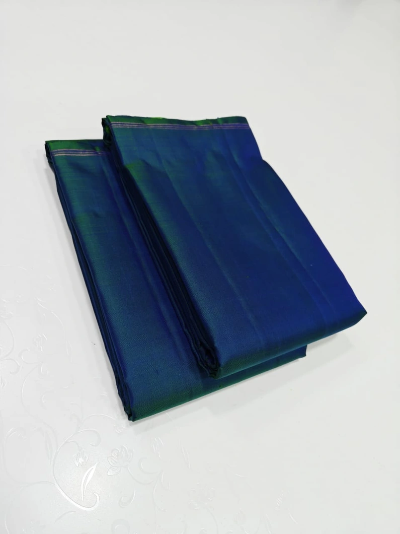 unique-collection-03523-a