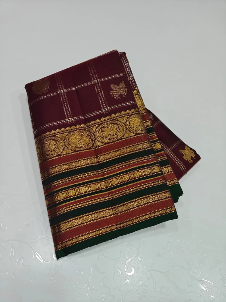 traditional-exclusive-pattern-03624-a