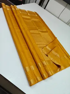 unique-collection-03648-d