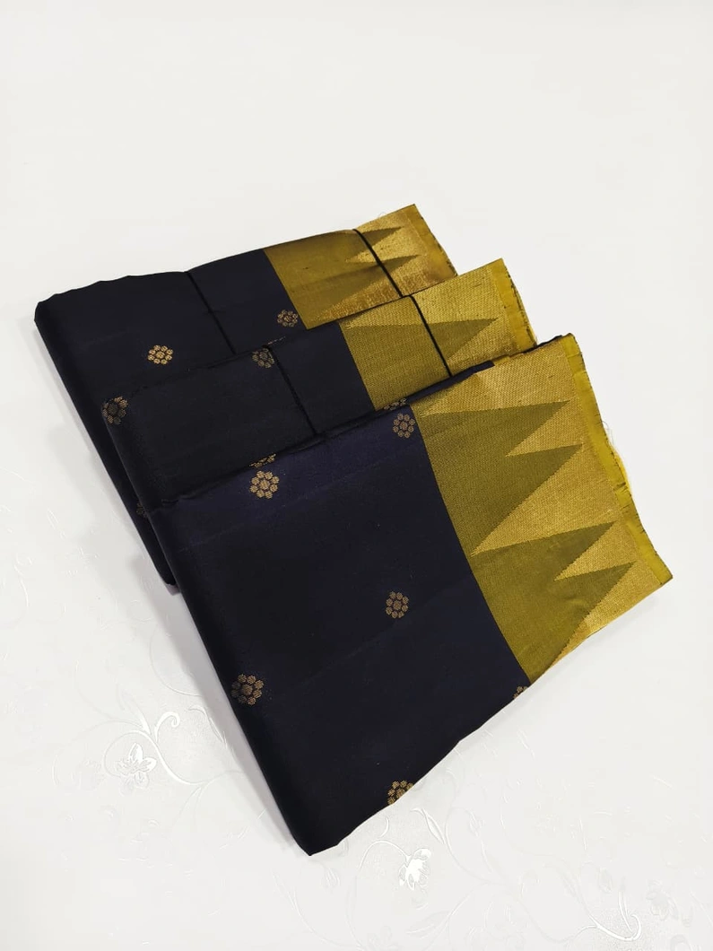 unique-collection-03673-a