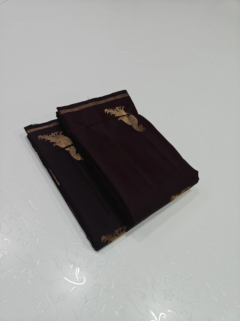 unique-collection-03679-a