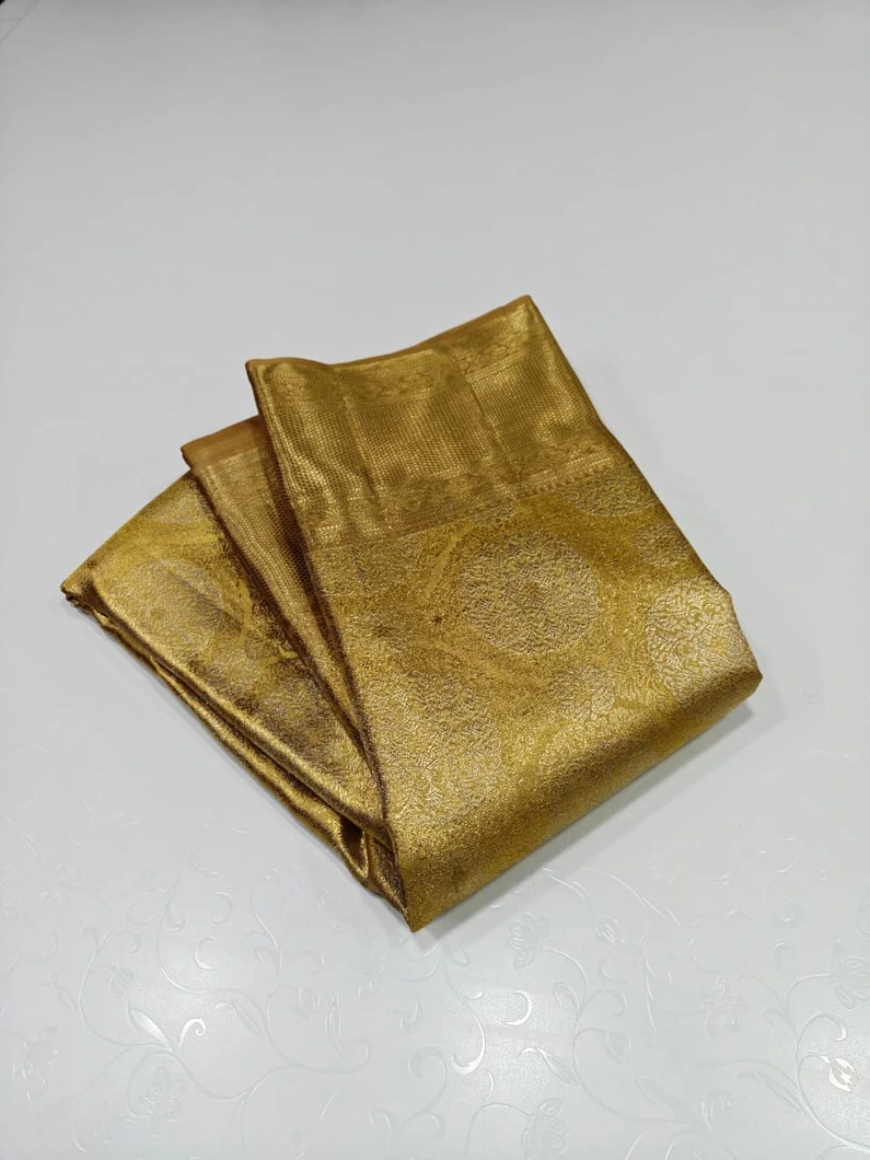 exclusive-gold-pattern-bridal-sarees-03710-a