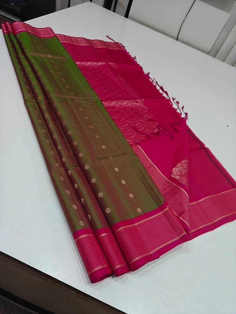 unique-collection-03737-a