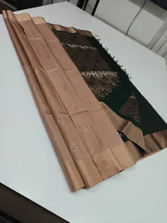 unique-collection-03737-h