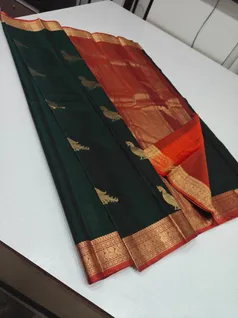 unique-collection-03746-b