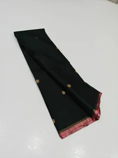 unique-collection-03751-d