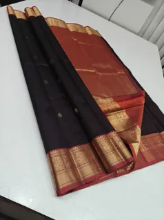 unique-collection-03786-c