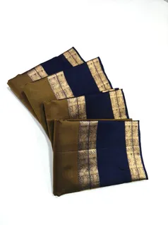 trendy-collection-03790-a