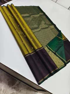 unique-collection-03820-b