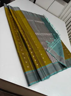 unique-collection-03849-h