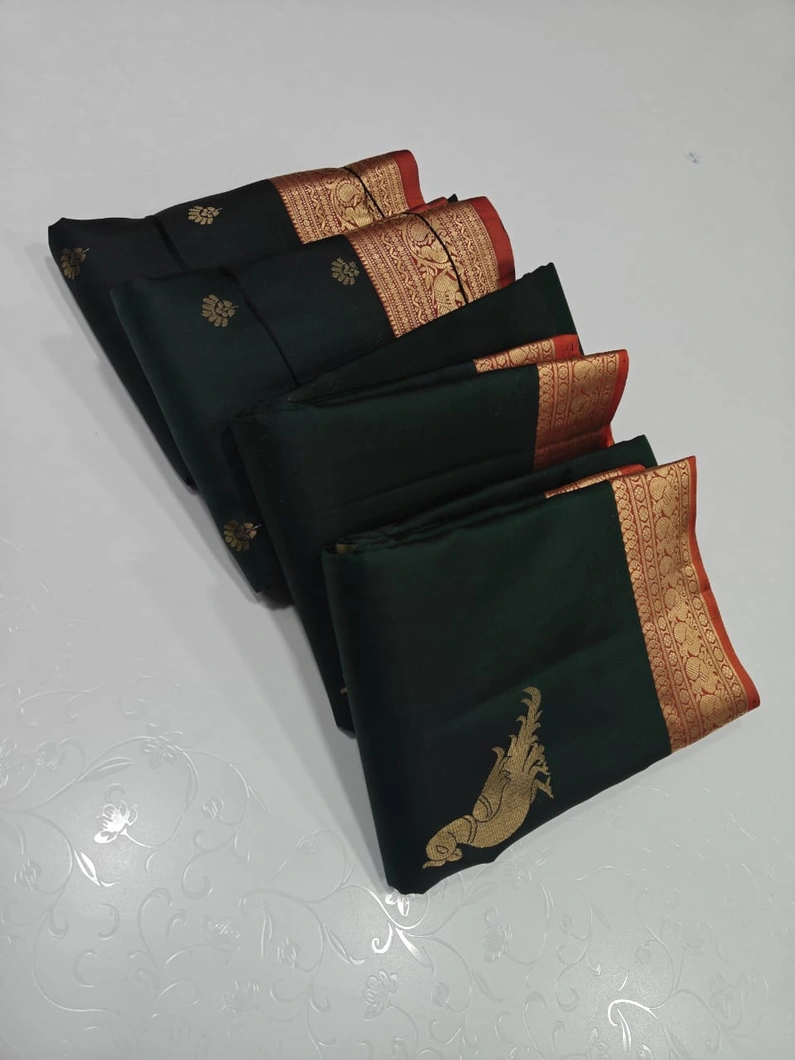 unique-collection-03857-a