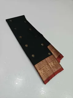 unique-collection-03857-b