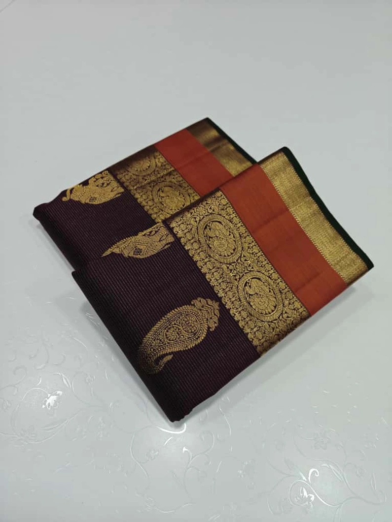 traditional-exclusive-pattern-03858-a