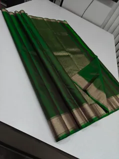 unique-collection-03874-b