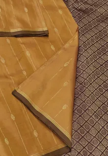 unique-collection-03907-g