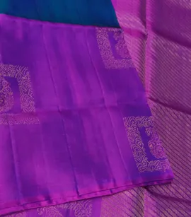 unique-collection-03912-c