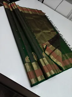 traditional-exclusive-pattern-03923-b