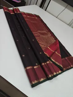 unique-collection-03948-c