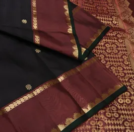 unique-collection-03948-d