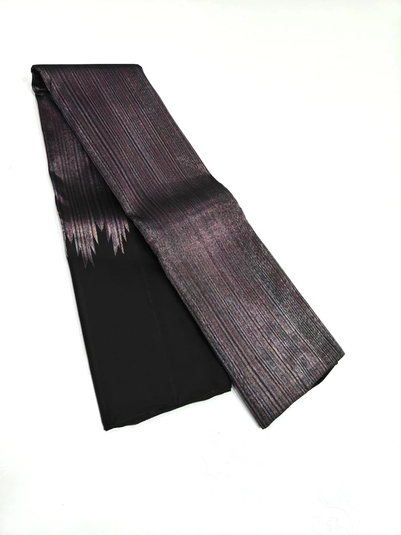 multi-colour-jari-raising-temple-unique-design-03993-a