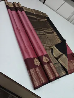 unique-collection-03996-e