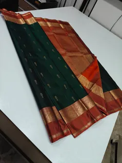 unique-collection-04042-e