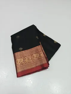 unique-collection-04131-b