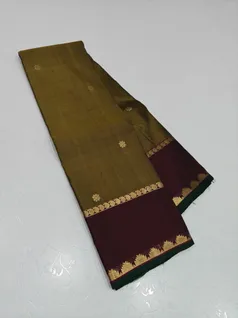 unique-collection-04172-d