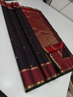 unique-collection-04172-h