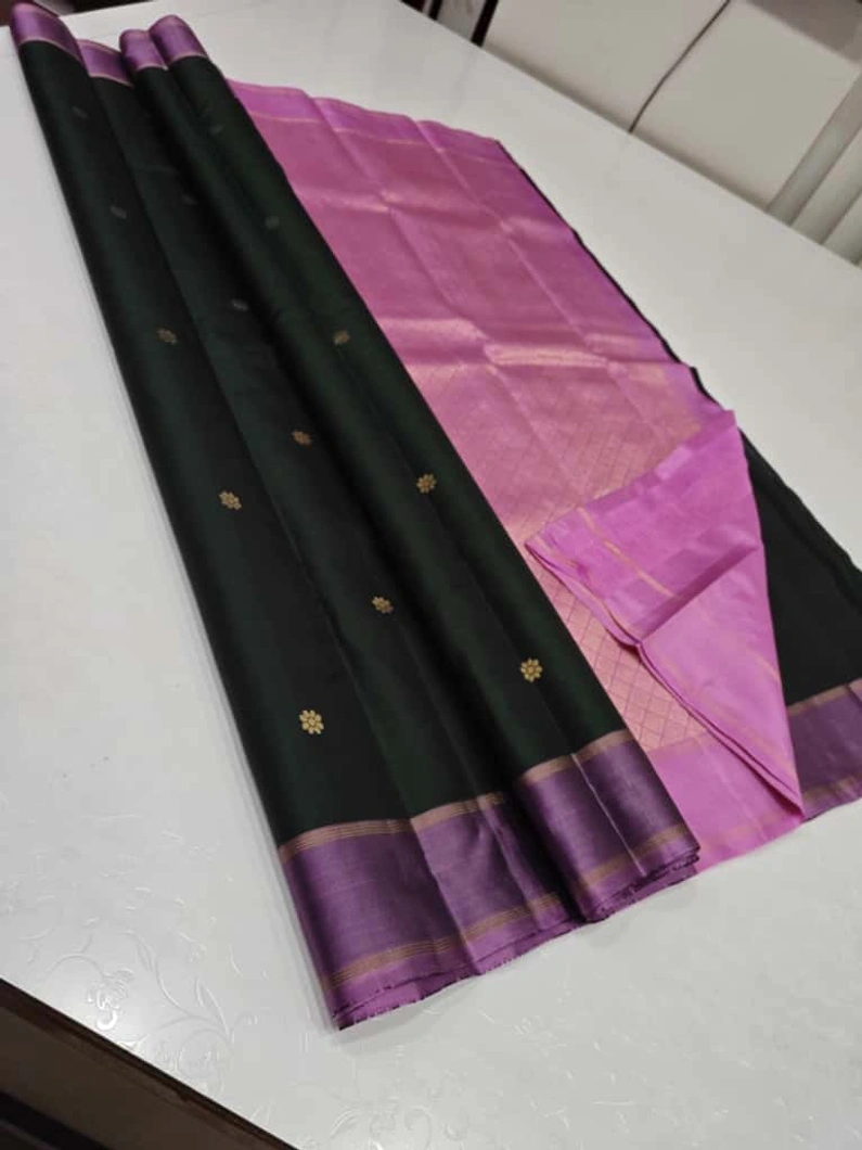 unique-collection-04244-a