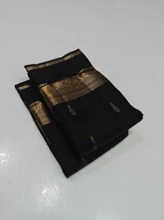 unique-collection-04310-a