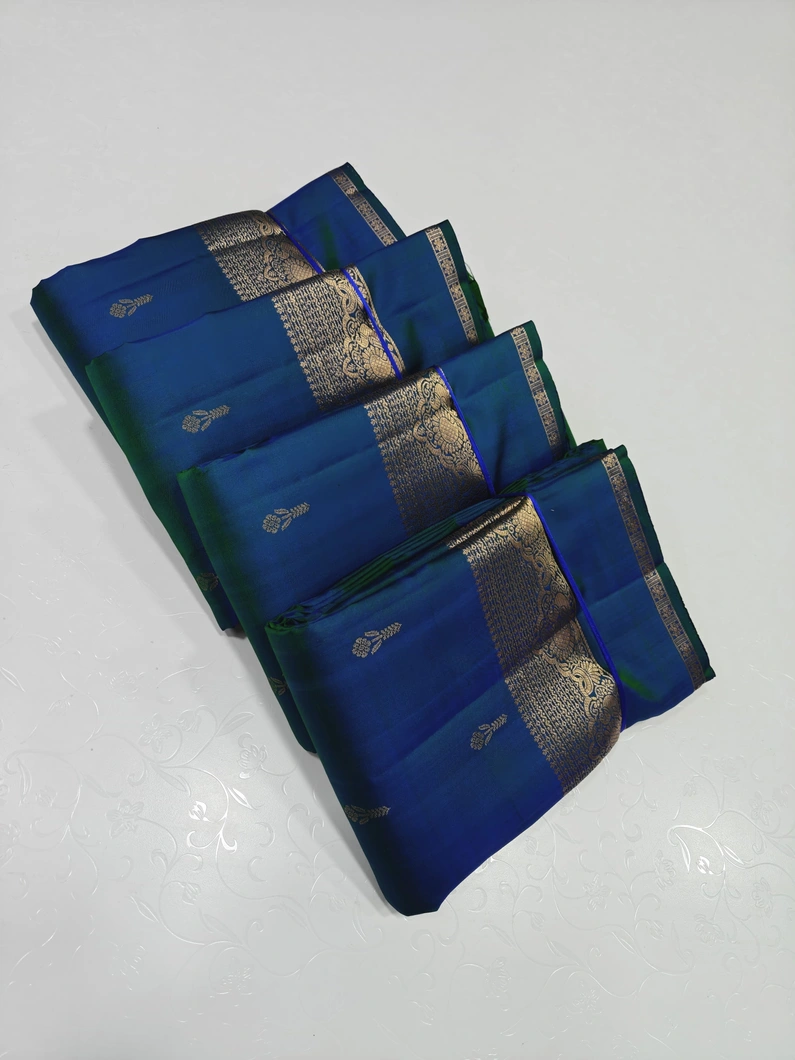 unique-collection-04387-a