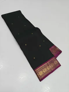 unique-collection-04425-e