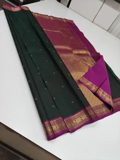 unique-collection-04425-f