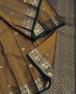 unique-collection-04434-d